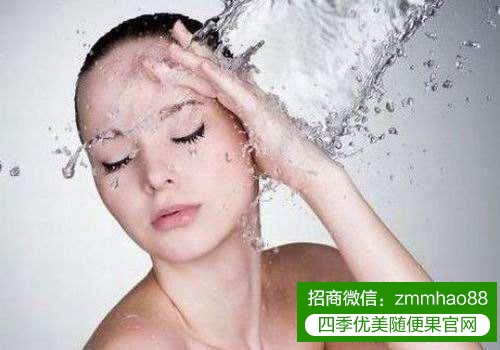 HHA补水面膜:为什么皮肤老是出油?